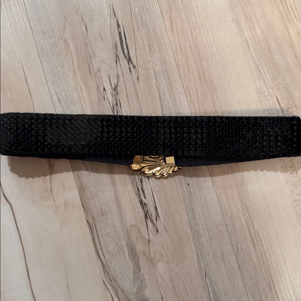 Vtg Black Fish Scaled Stretch Belt with Gold Swirl Buckle, Sz Xsmall/ Small - Picture 5 of 6